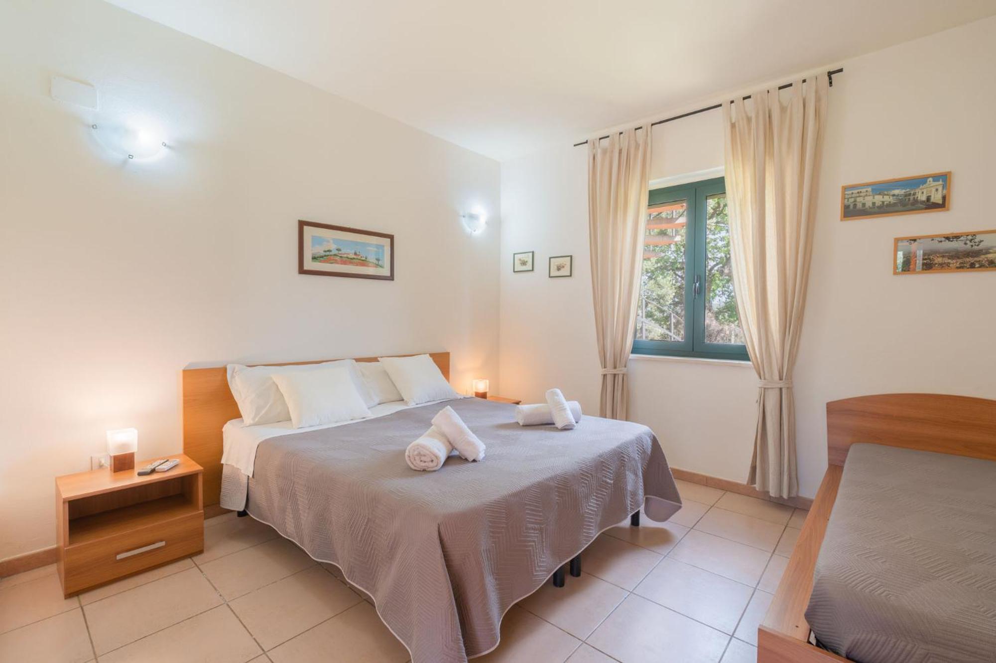 La Piana Degli Ulivi Bed & Breakfast Rossano Exterior photo