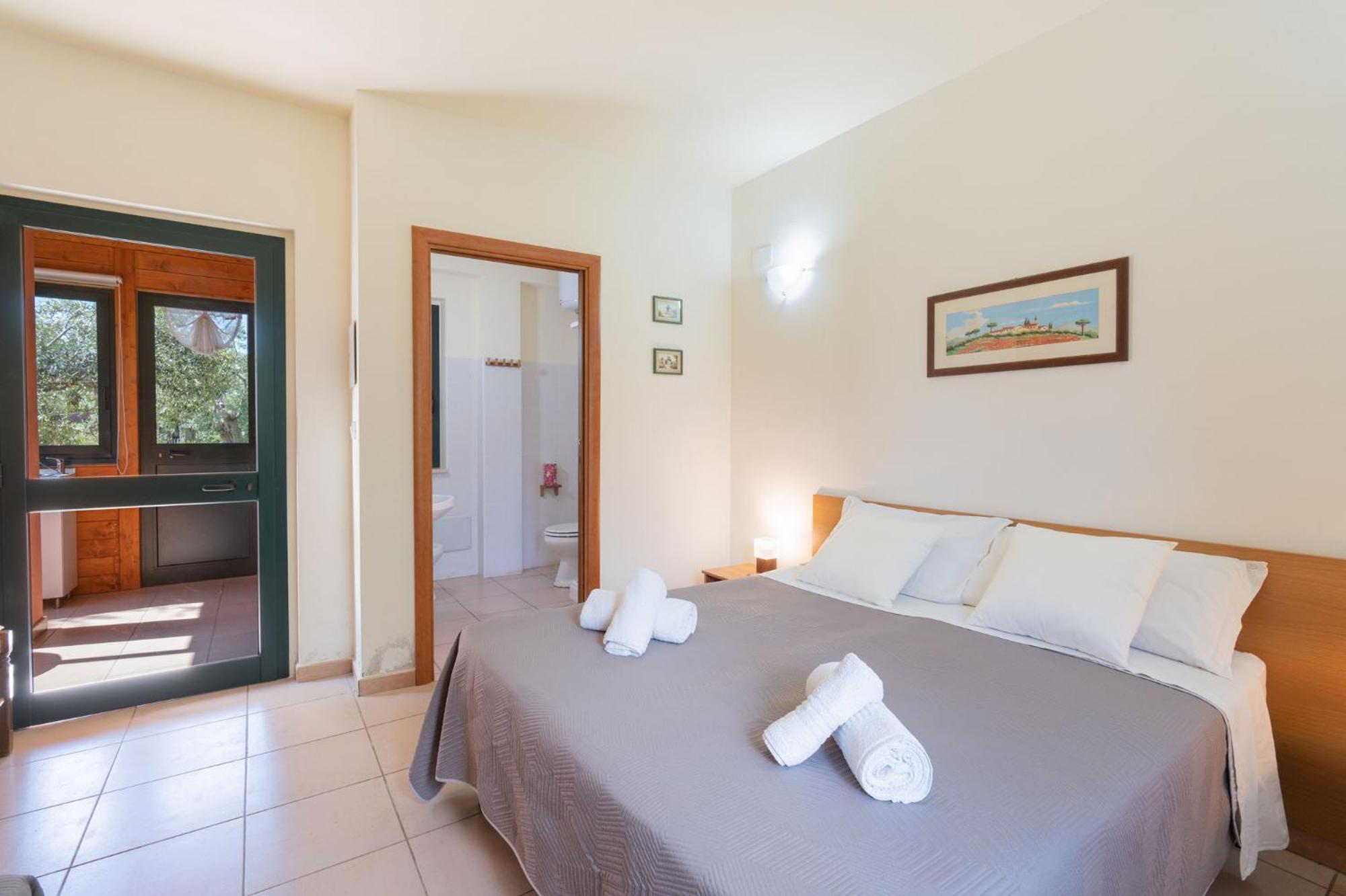 La Piana Degli Ulivi Bed & Breakfast Rossano Exterior photo