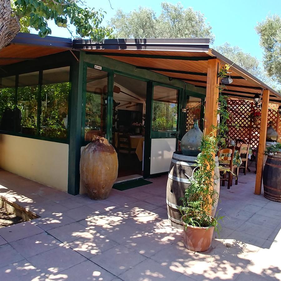 La Piana Degli Ulivi Bed & Breakfast Rossano Exterior photo