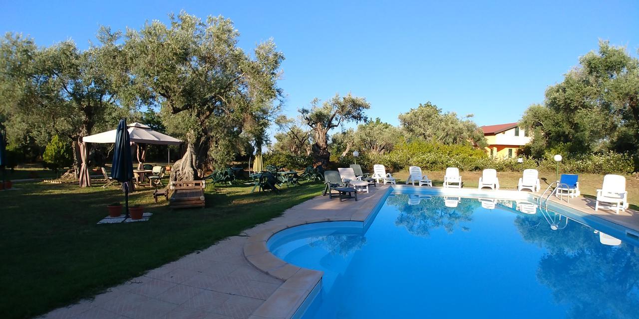 La Piana Degli Ulivi Bed & Breakfast Rossano Exterior photo